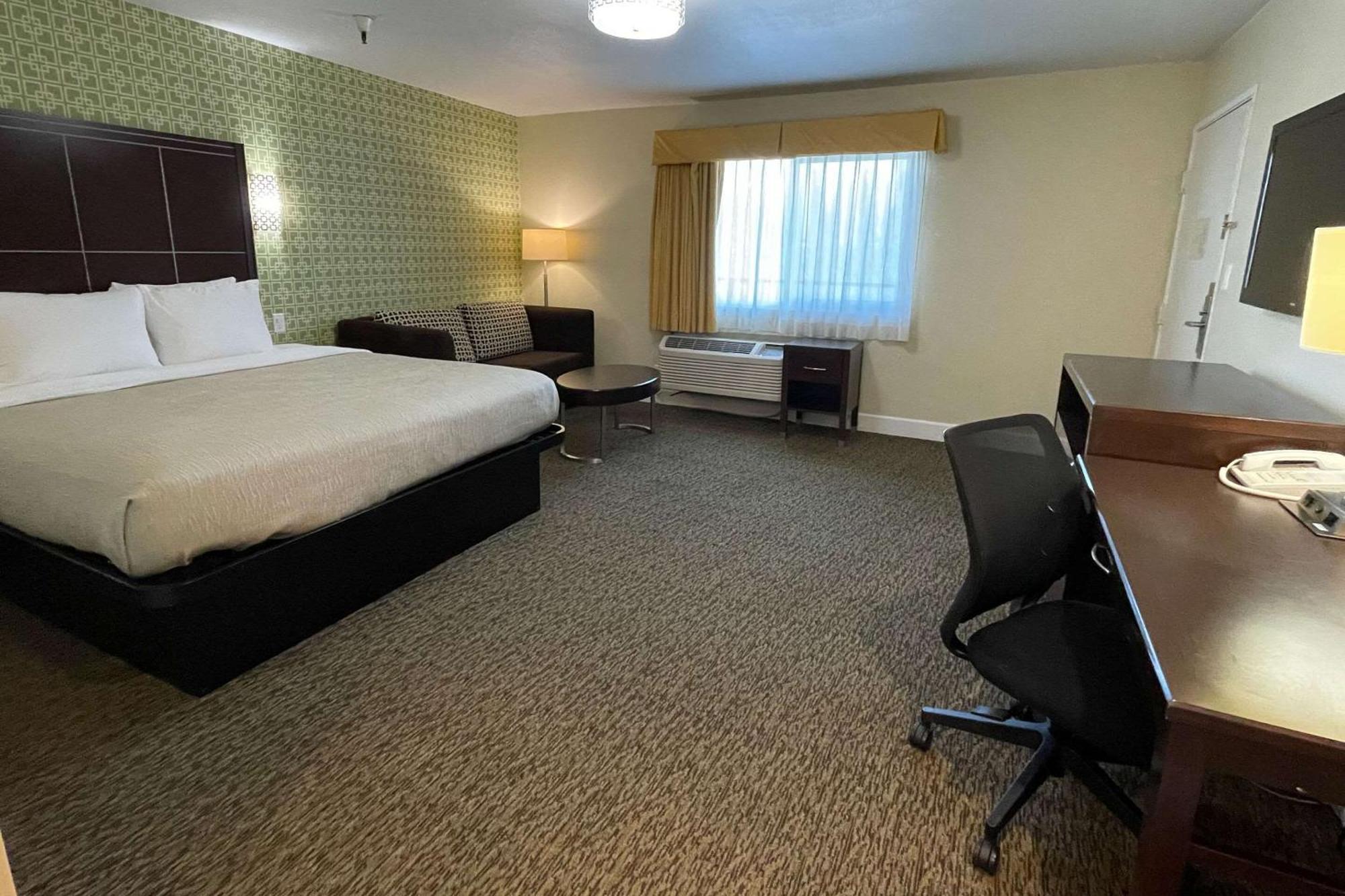 Quality Airport Convention Center Inn Ontario